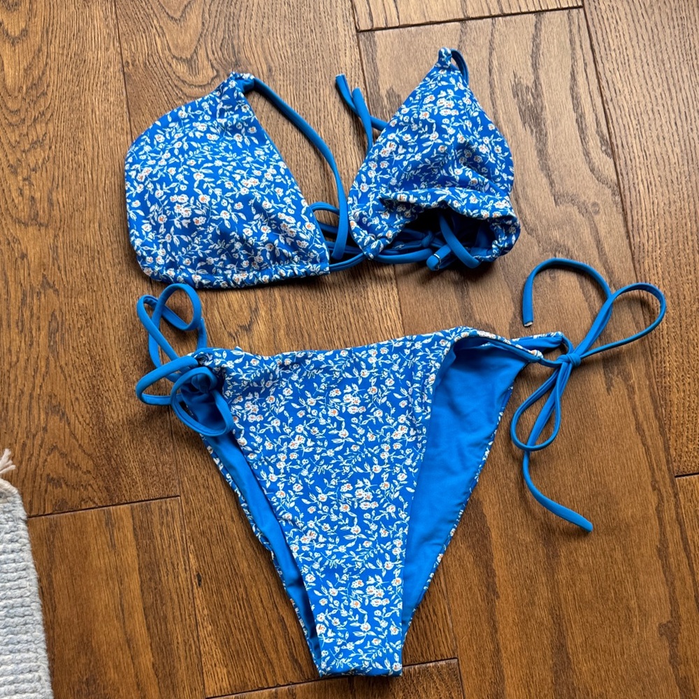 Vibrant Blue Floral Bikini Set